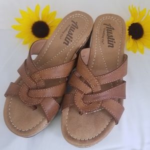 Austin Trading Co. Wedge Sandals Size 7